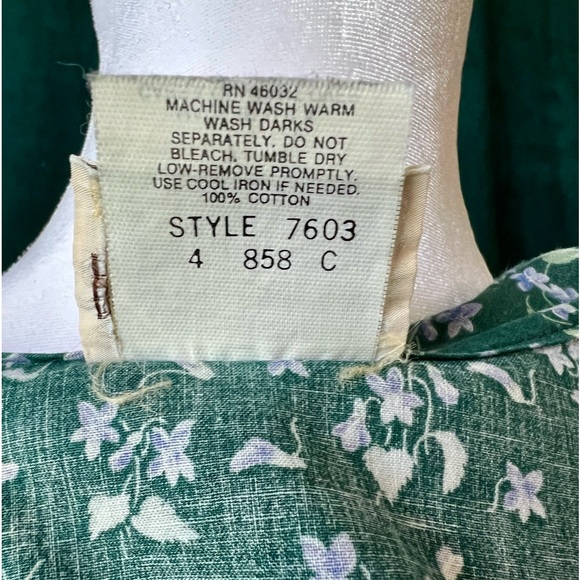 Vintage Top & Skirt Matching Set Contemporary Collection Size 7 - Picture 9 of 10